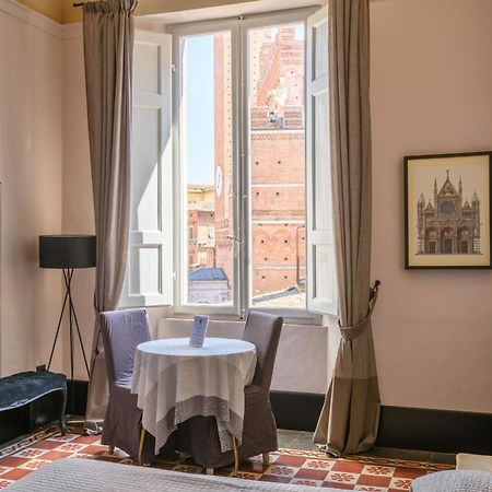 La Terrazza Sul Campo-Rooms Only Siena Bagian luar foto