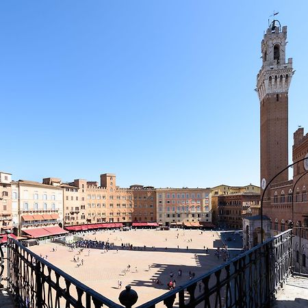 La Terrazza Sul Campo-Rooms Only Siena Bagian luar foto