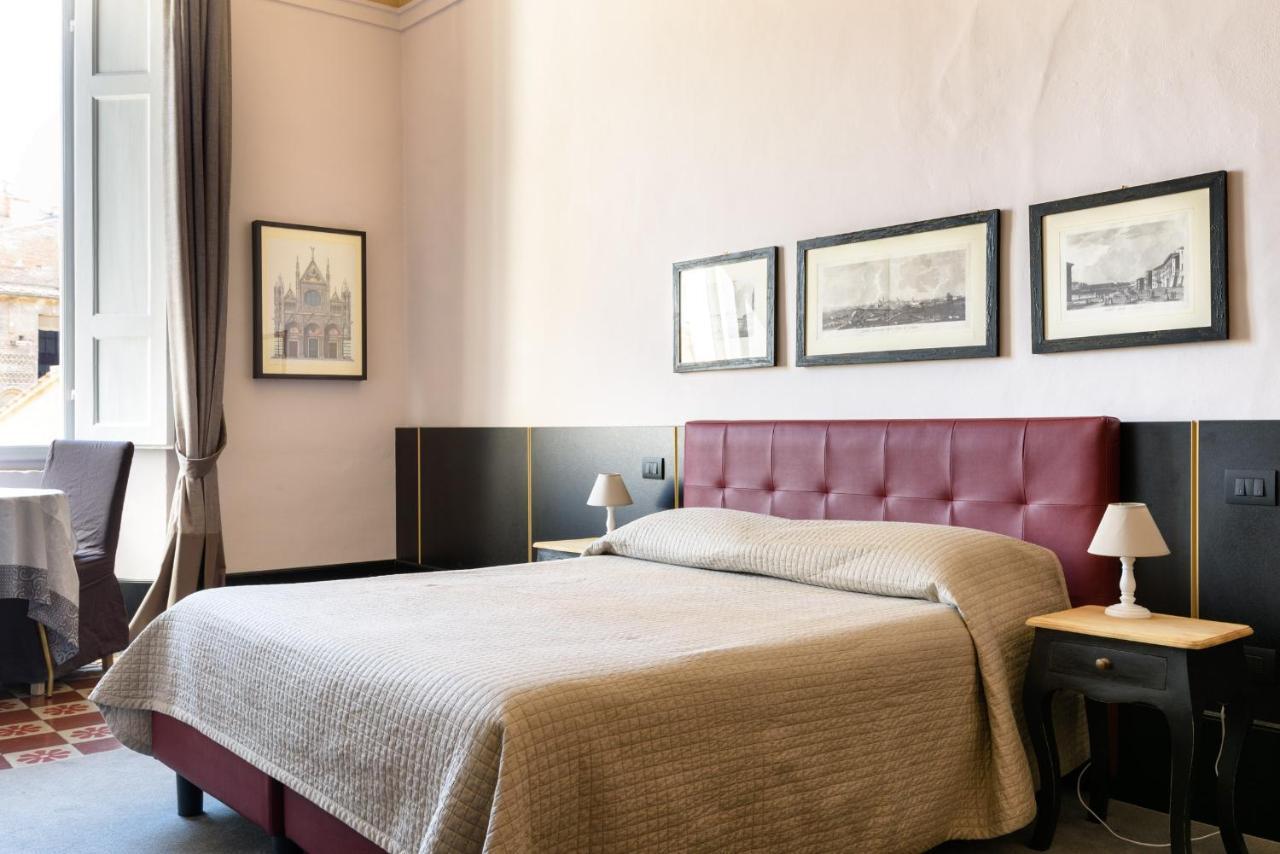 La Terrazza Sul Campo-Rooms Only Siena Bagian luar foto